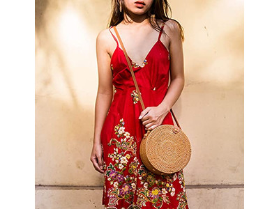 Sac à main en paille pour filles sac artisanal tissé à la main Indonésie isolé plage pour enfants